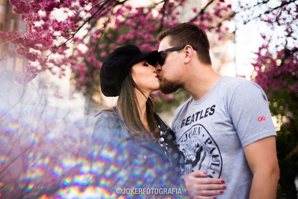 pre wedding com cerejeiras em curitiba com os melhores fotógrafos de casamento