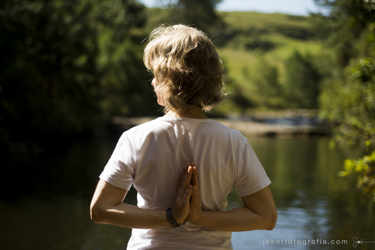 fotógrafo de ensaios femininos com essencia