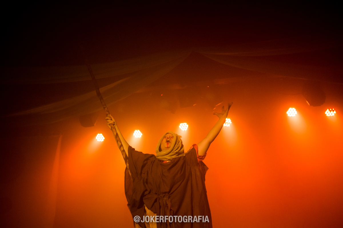 Atriz Tatá Gomes na Mostra do Cena Hum