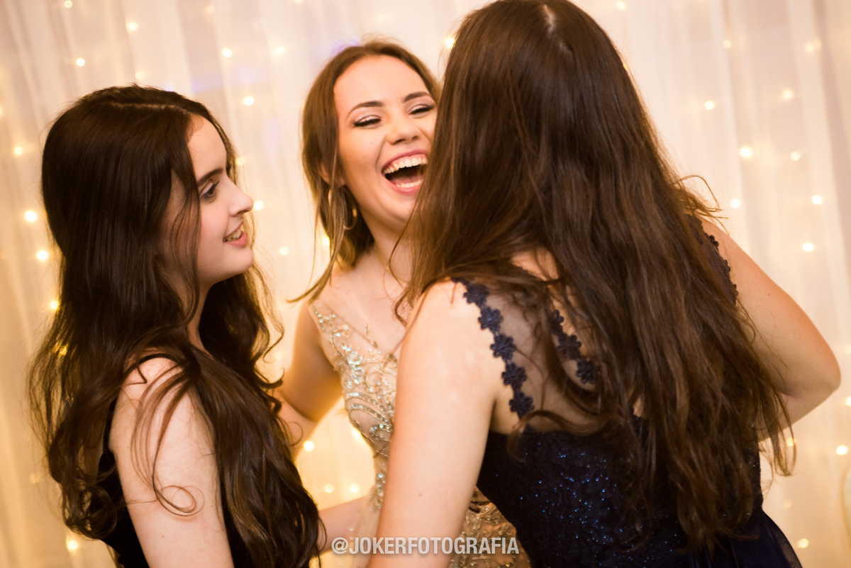 estúdio de fotografia em curiitiba com fotógrafos profissionais para eventos debutantes