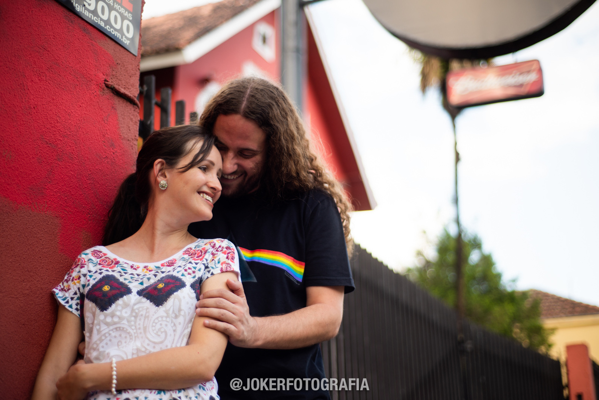 primeiro encontro do casal foi no blood rock bar em curitiba e fizemos as fotos do pre wedding onde se conheceram