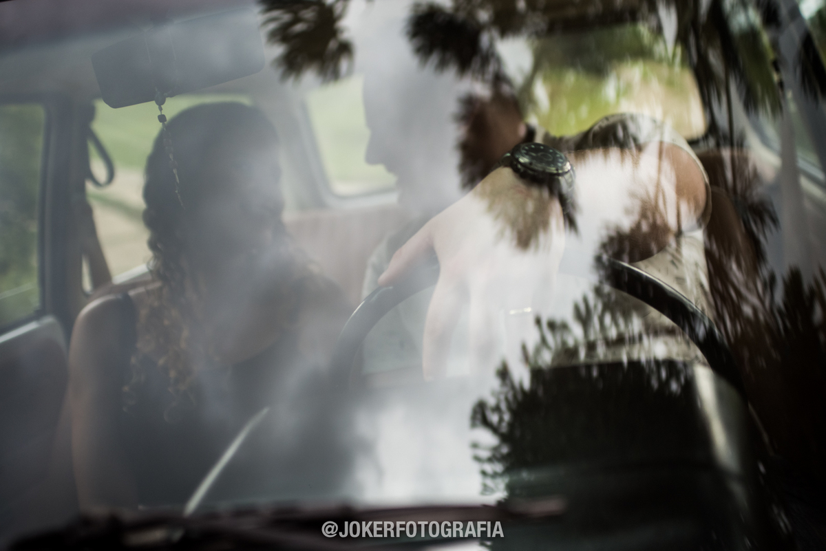 ensaio pre wedding com carro