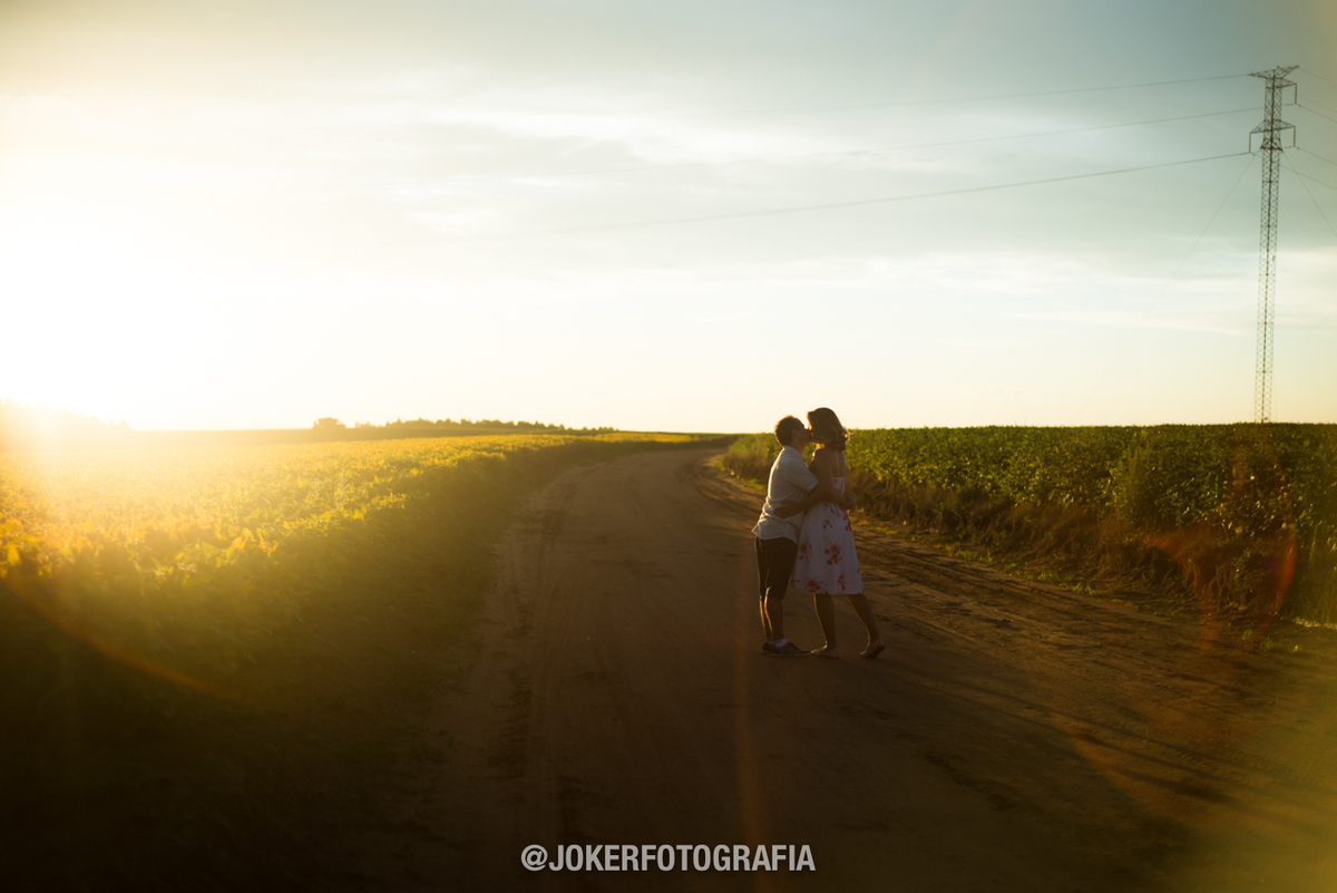 ensaio pre wedding na estrada