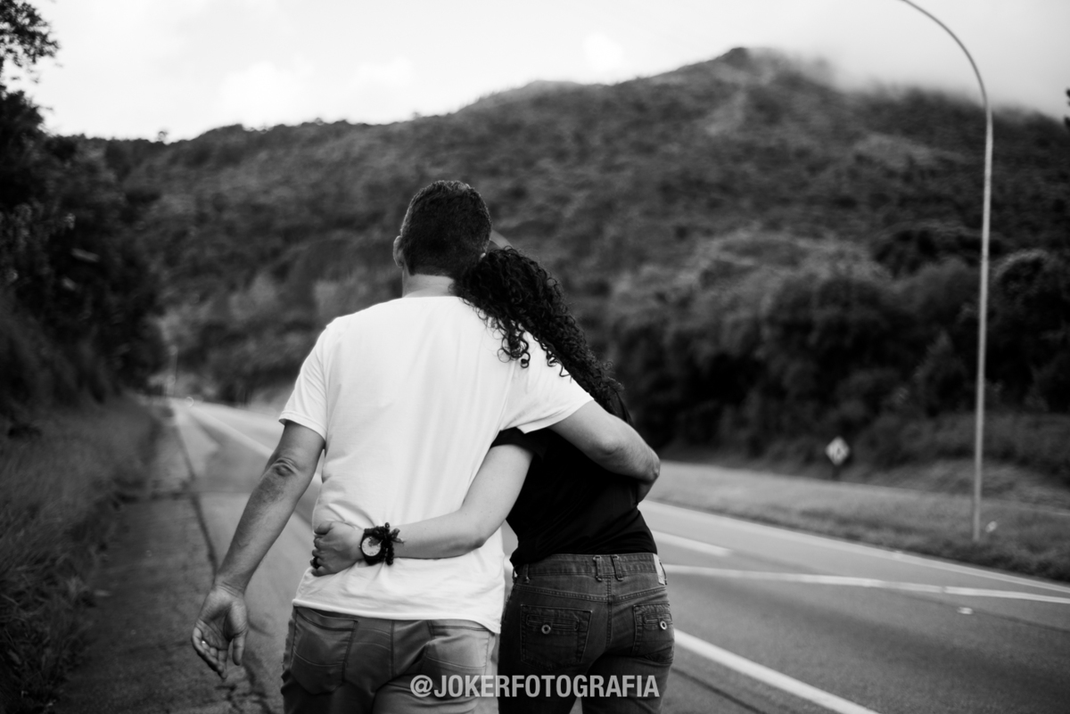 fotos do ensaio pre wedding na estrada