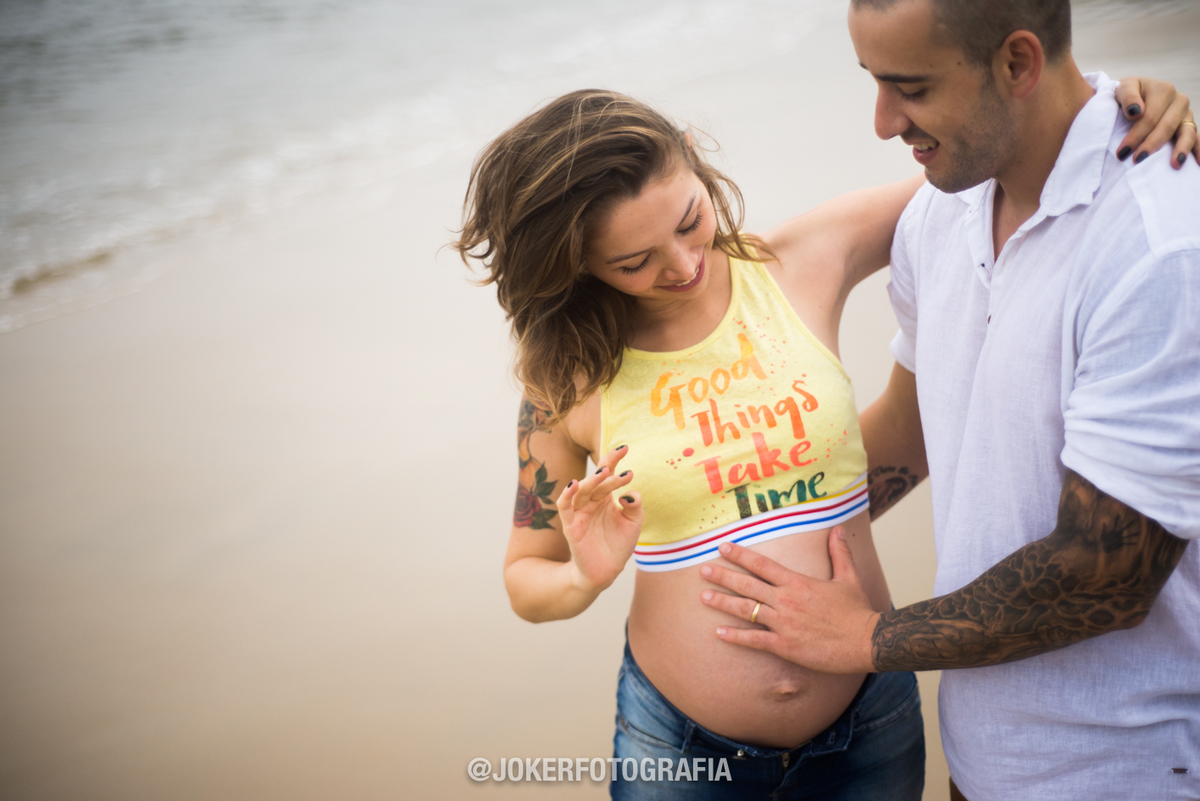 melhores fotógrafos de curitiba para seu ensaio de gestante fotos na praia