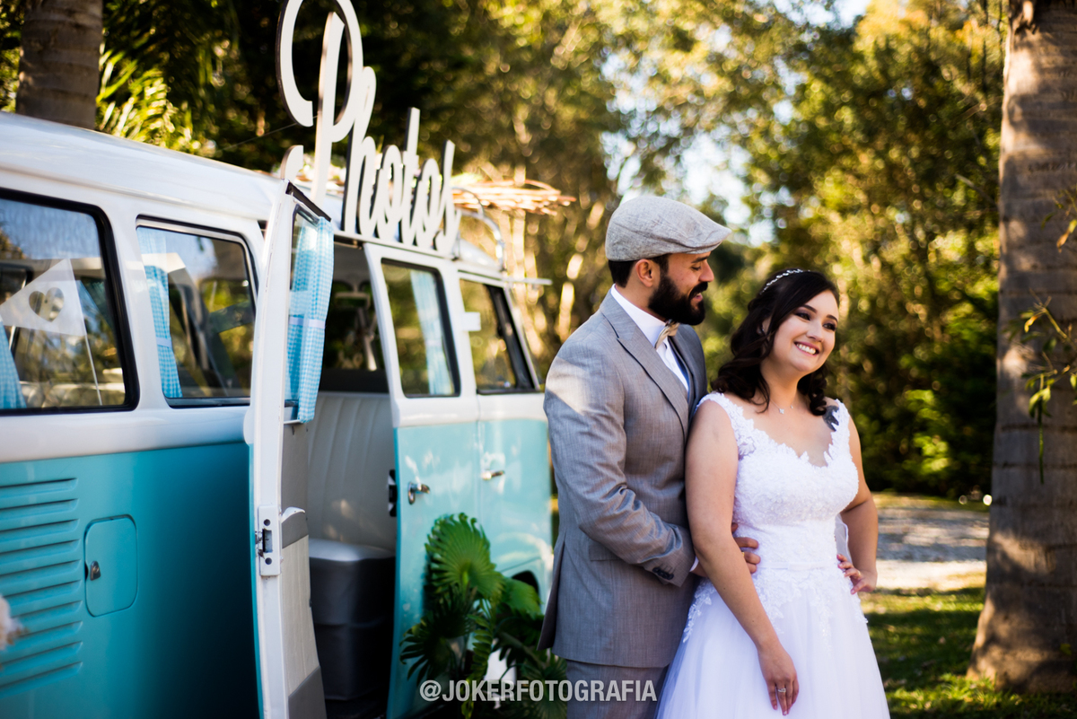 a kombinha cabine de fotos polaroid em casamento fotógrafo de casamento em curitiba