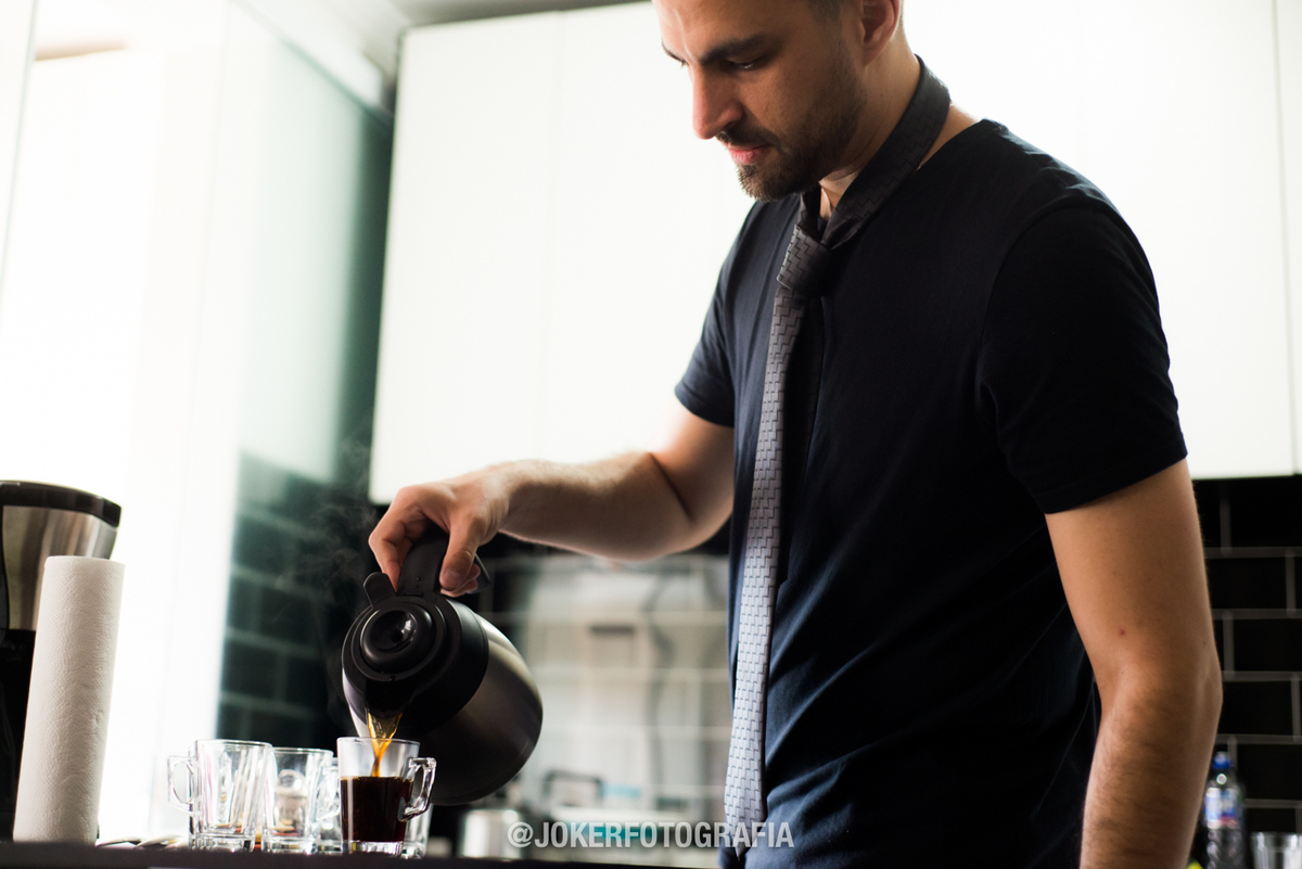 making of do noivo em casa fotógrafo