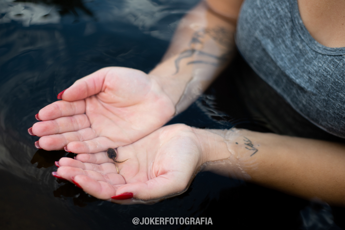 descontraído durante o ensaio