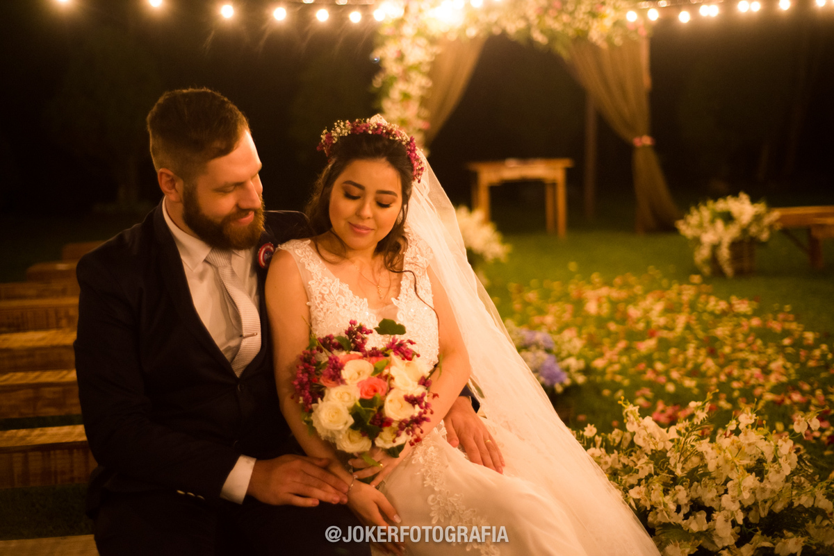 Noiva com tiara de flores curitiba