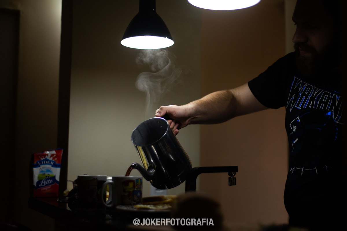 sessão fotográfica lifestyle fotógrafo registra momentos da vida real de um casal recém-casado