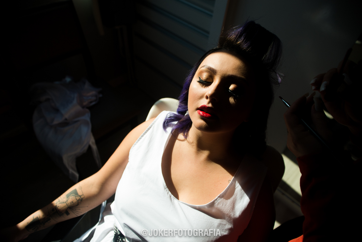 maquiagem de noiva diferente batom vermelho