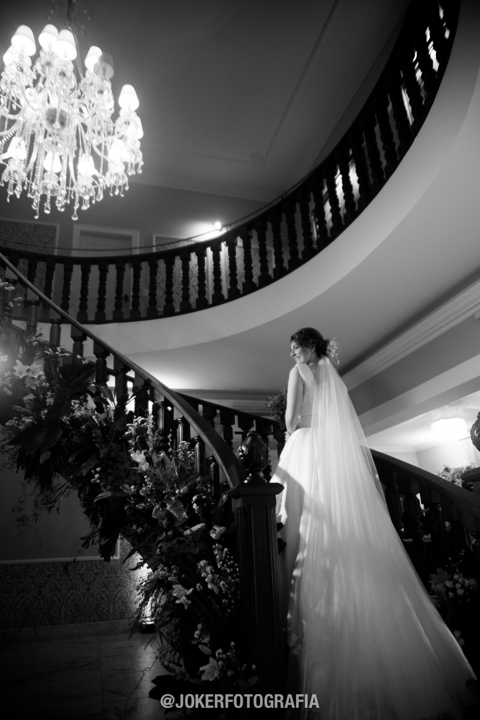 noiva na escada