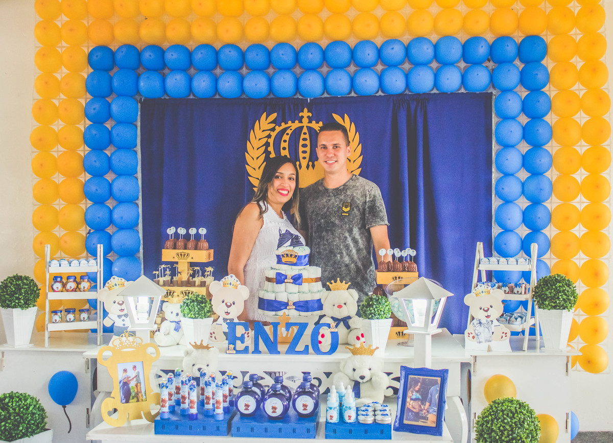 Fotos decoração chá de bebê com foto dos pais