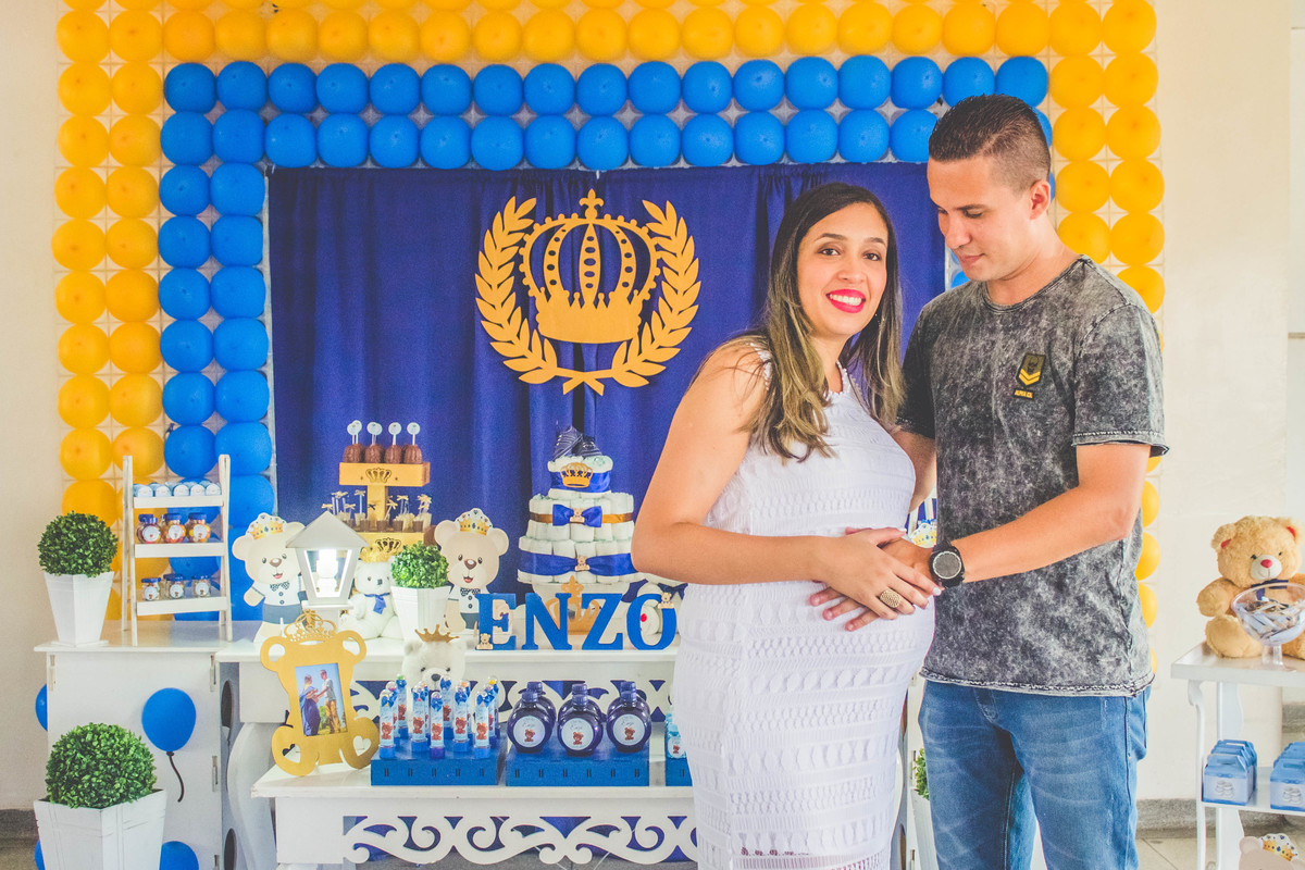 Fotos decoração chá de bebê com foto dos pais