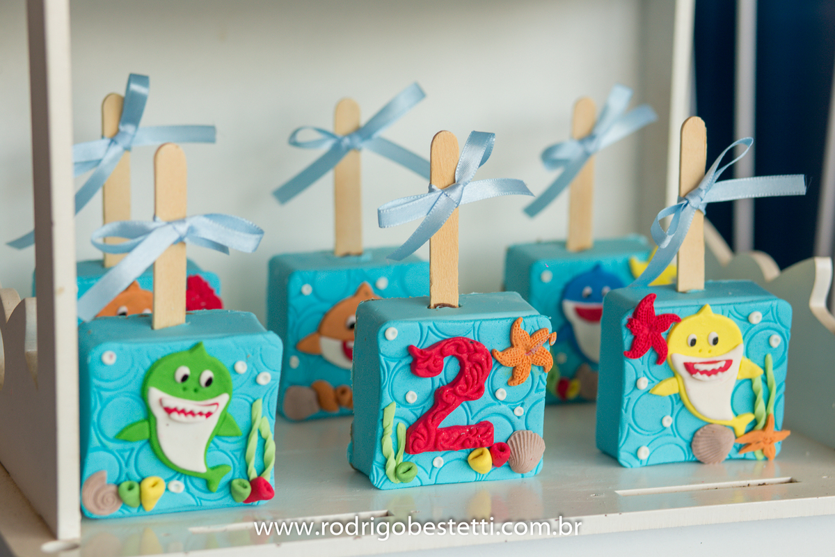 cenourinha festas, alvorada, porto alegre, rodrigo besteti fotografia, festa infantil, fotografia infantil, fotografo porto alegre, festa tematica, baby shark, fotos bonitas, fotografia infantil