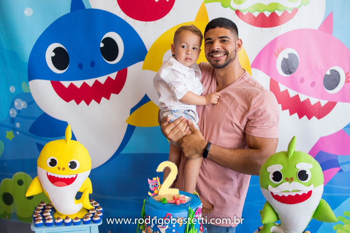 cenourinha festas, alvorada, porto alegre, rodrigo besteti fotografia, festa infantil, fotografia infantil, fotografo porto alegre, festa tematica, baby shark, fotos bonitas, fotografia infantil