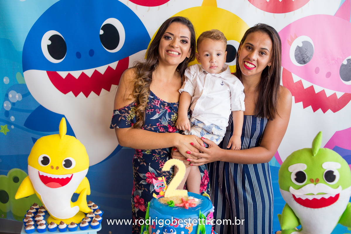 cenourinha festas, alvorada, porto alegre, rodrigo besteti fotografia, festa infantil, fotografia infantil, fotografo porto alegre, festa tematica, baby shark, fotos bonitas, fotografia infantil