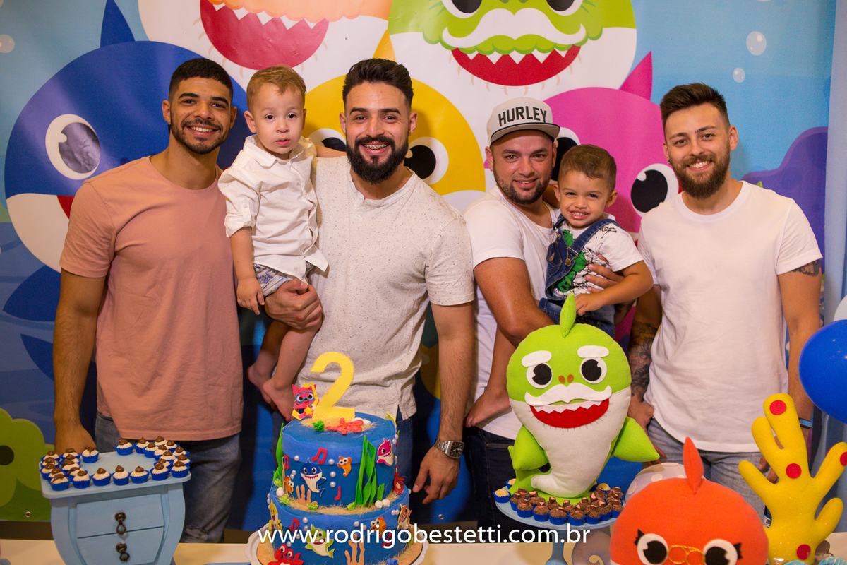 cenourinha festas, alvorada, porto alegre, rodrigo besteti fotografia, festa infantil, fotografia infantil, fotografo porto alegre, festa tematica, baby shark, fotos bonitas, fotografia infantil