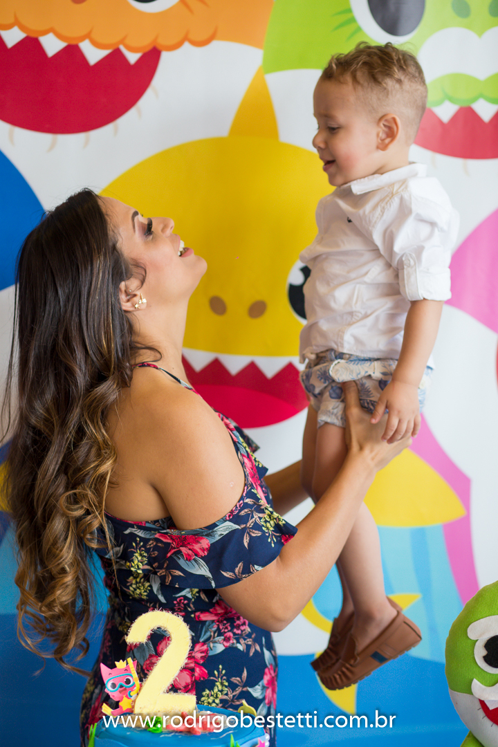 cenourinha festas, alvorada, porto alegre, rodrigo besteti fotografia, festa infantil, fotografia infantil, fotografo porto alegre, festa tematica, baby shark, fotos bonitas, fotografia infantil