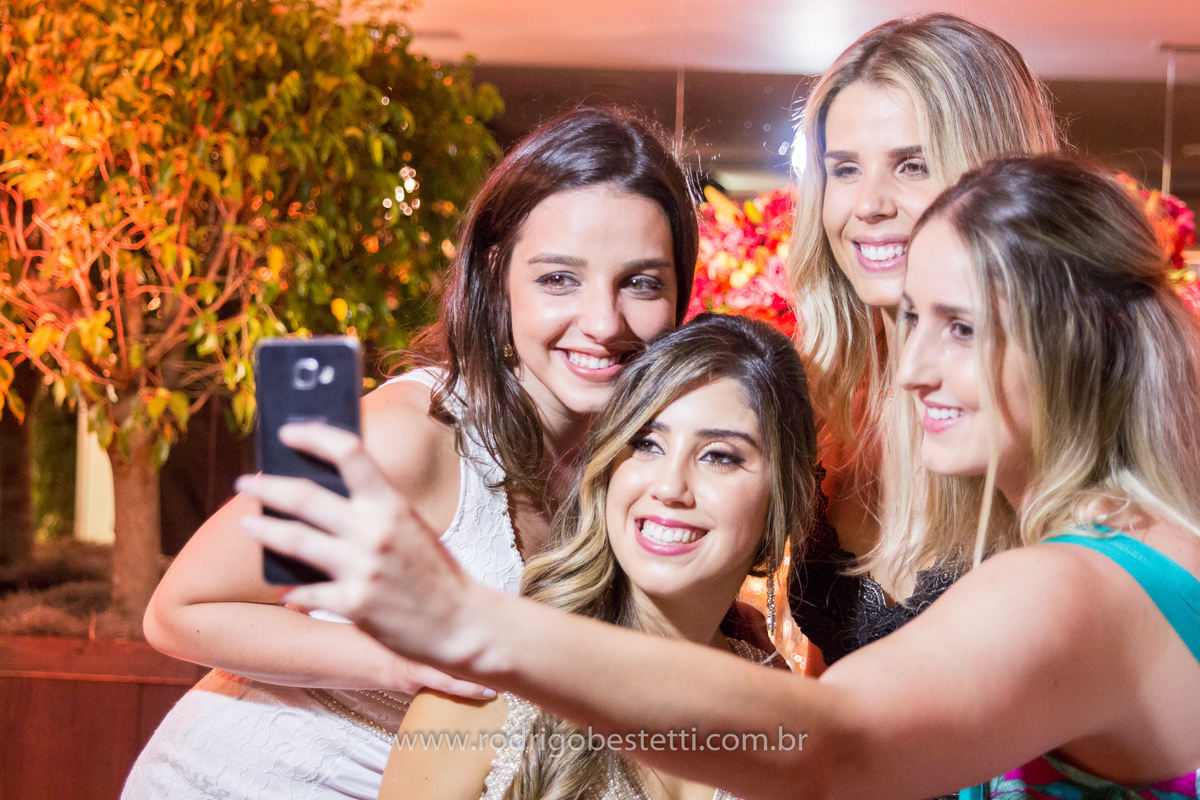 fotografo formatura porto alegre, fotografia, rodrigo bestetti fotografia, fotografo formatura, fotografo porto alegre, fotos bonitas, colacao de grau, recepcao de formatura, medicina ufrgs, medicina, ufrgs, mariana lunardi, sunset party, fotos diferentes