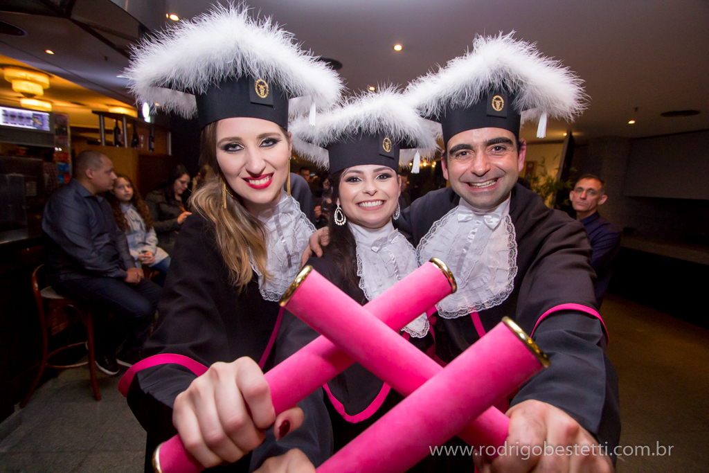 formatura ciencias contabeis, franciele gross, teatro ciee, porto alegre, fapa, unirriter, rodrigo bestetti fotografia, fotografo de formatura, fotografo porto alegre, mirage 3 figueiras, maquiagem, colacao de grau, solenidade de formatura, fotos lindas