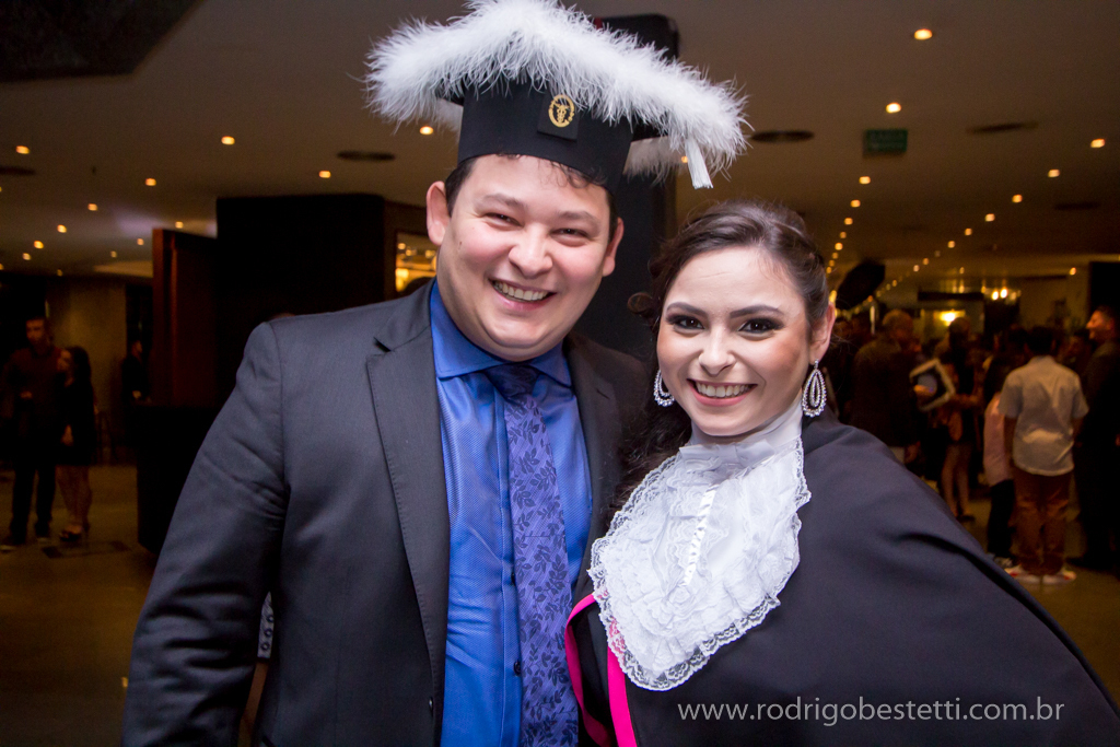 formatura ciencias contabeis, franciele gross, teatro ciee, porto alegre, fapa, unirriter, rodrigo bestetti fotografia, fotografo de formatura, fotografo porto alegre, mirage 3 figueiras, maquiagem, colacao de grau, solenidade de formatura, fotos lindas