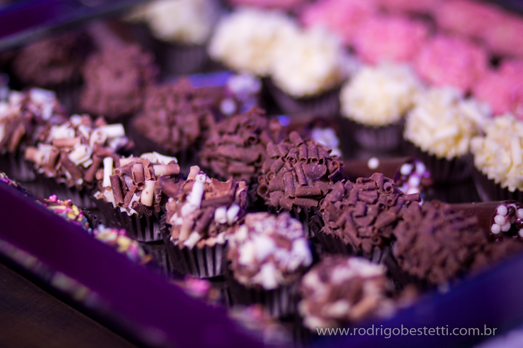 formatura ciencias contabeis, franciele gross, teatro ciee, porto alegre, fapa, unirriter, rodrigo bestetti fotografia, fotografo de formatura, fotografo porto alegre, mirage 3 figueiras, maquiagem, colacao de grau, solenidade de formatura, fotos lindas