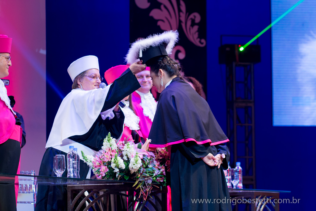 formatura ciencias contabeis, franciele gross, teatro ciee, porto alegre, fapa, unirriter, rodrigo bestetti fotografia, fotografo de formatura, fotografo porto alegre, mirage 3 figueiras, maquiagem, colacao de grau, solenidade de formatura, fotos lindas