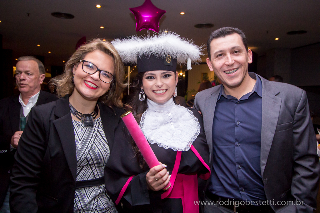 formatura ciencias contabeis, franciele gross, teatro ciee, porto alegre, fapa, unirriter, rodrigo bestetti fotografia, fotografo de formatura, fotografo porto alegre, mirage 3 figueiras, maquiagem, colacao de grau, solenidade de formatura, fotos lindas