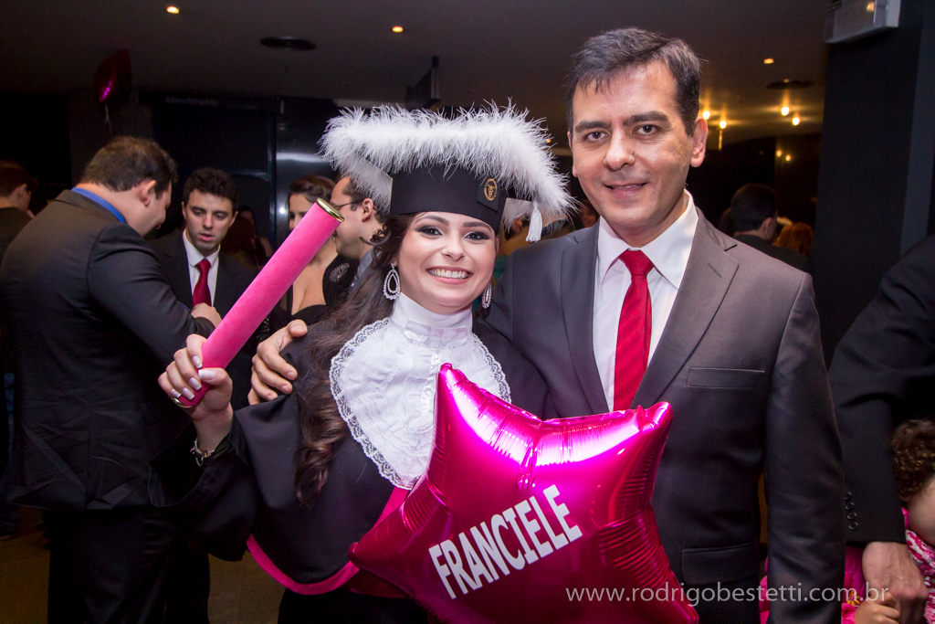 formatura ciencias contabeis, franciele gross, teatro ciee, porto alegre, fapa, unirriter, rodrigo bestetti fotografia, fotografo de formatura, fotografo porto alegre, mirage 3 figueiras, maquiagem, colacao de grau, solenidade de formatura, fotos lindas