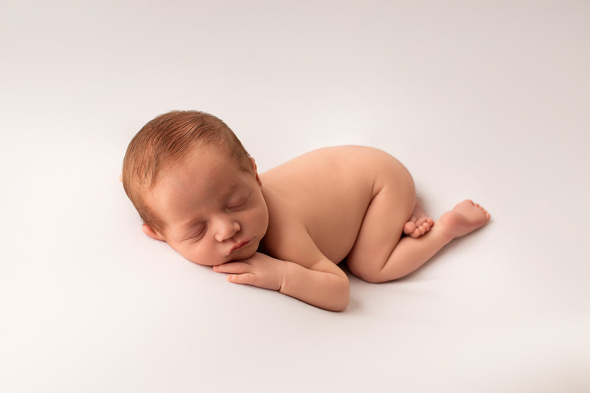 Ensaio newborn. Laísa Campos Fotografia. Jacarezinho-PR.