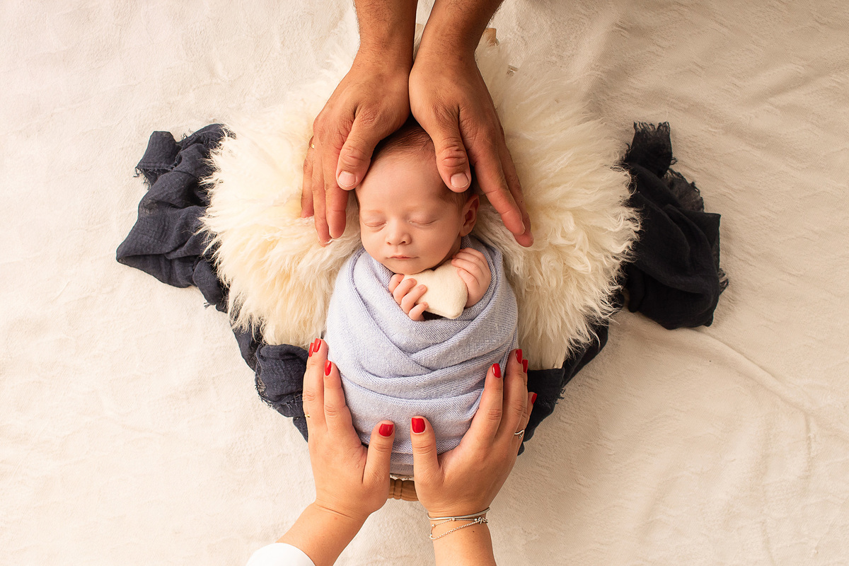 Ensaio newborn. Laísa Campos Fotografia. Jacarezinho-PR.