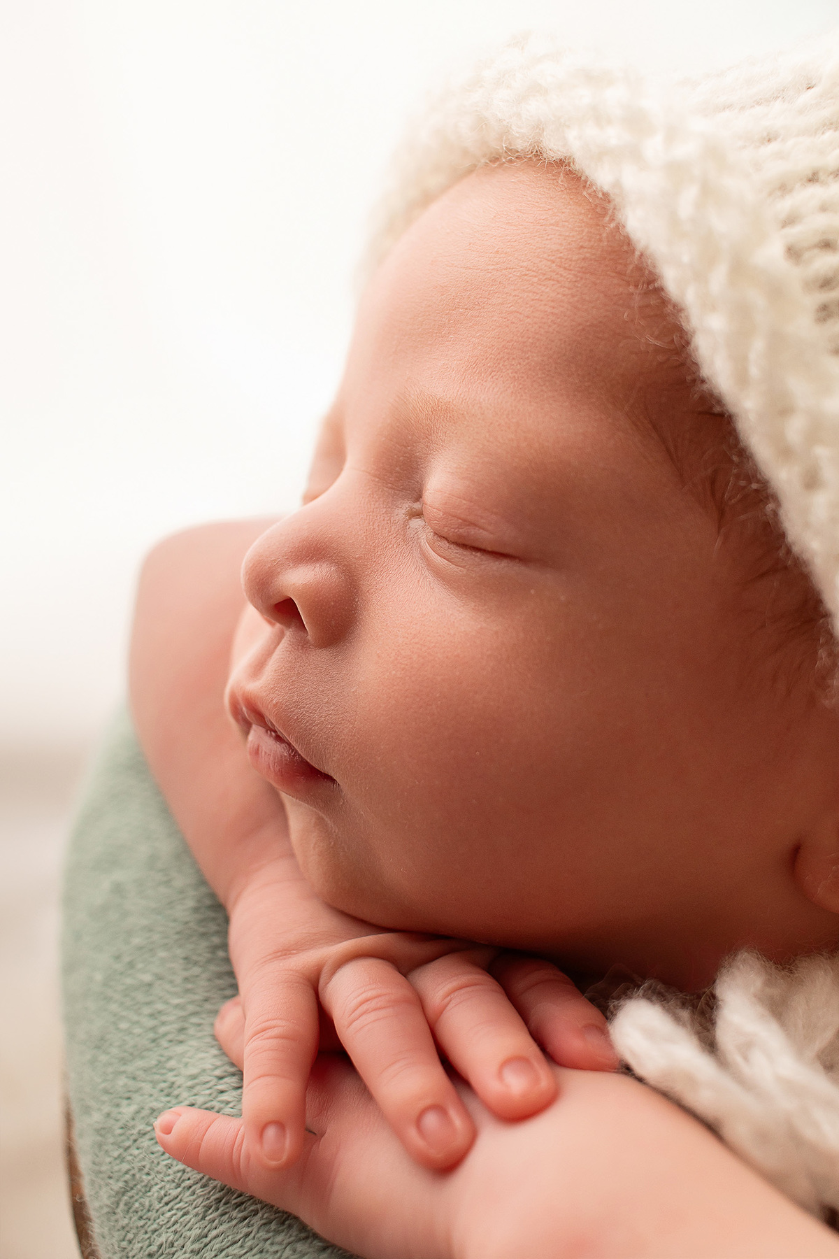 Ensaio newborn. Laísa Campos Fotografia. Jacarezinho-PR.