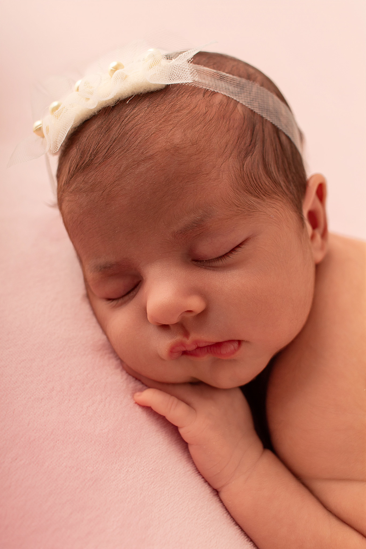 #laisacamposfotografia #ensaionewbon #jacarezinhopr #ourinhossp #santoantoniodaplatinapr #newborn #newbornmenina