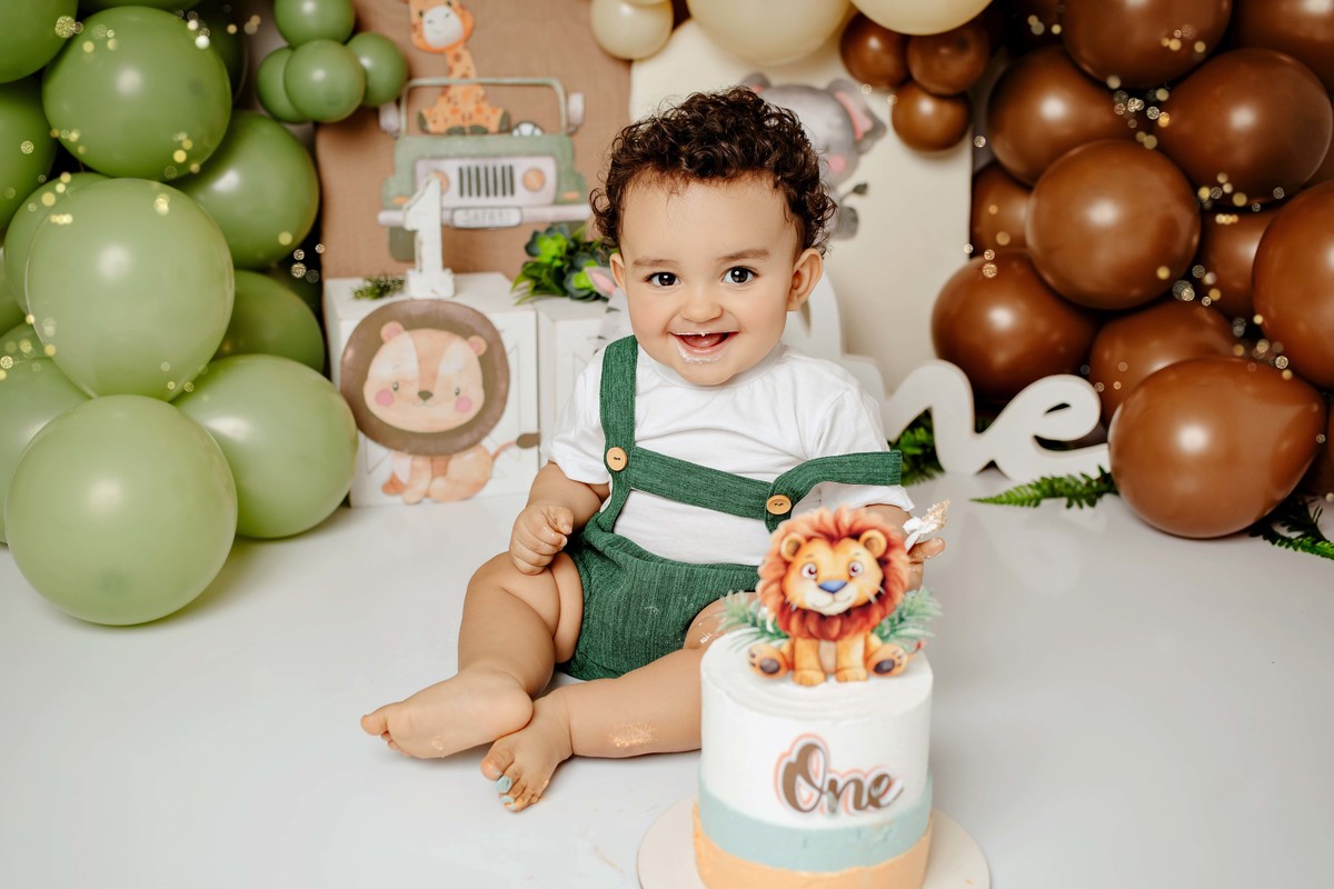 Smash the cake Safari estúdio Aline Araújo Fotografia Belo Horizonte MG