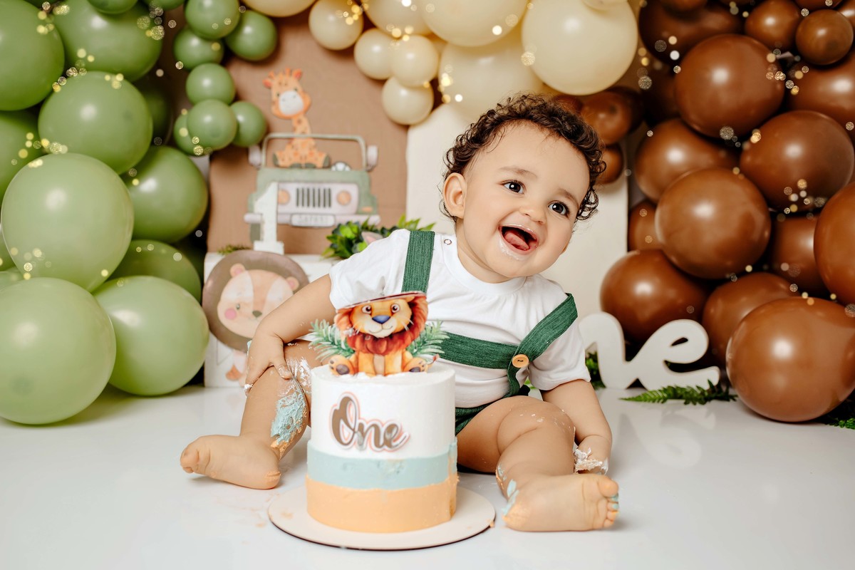 Smash the cake Safari estúdio Aline Araújo Fotografia Belo Horizonte MG