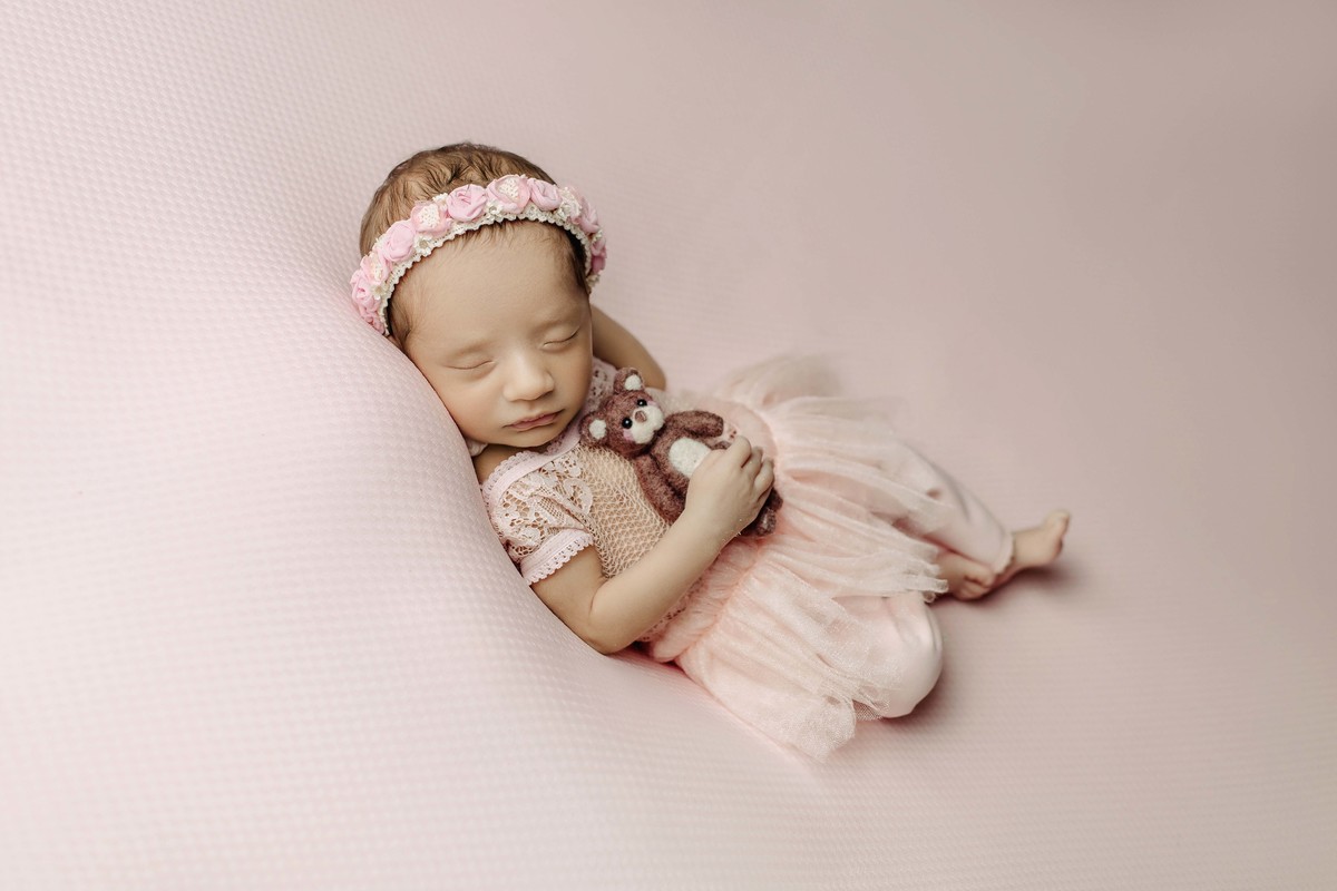 Ensaio newborn gêmeas estúdio em belo horizonte mg aline araujo fotografia