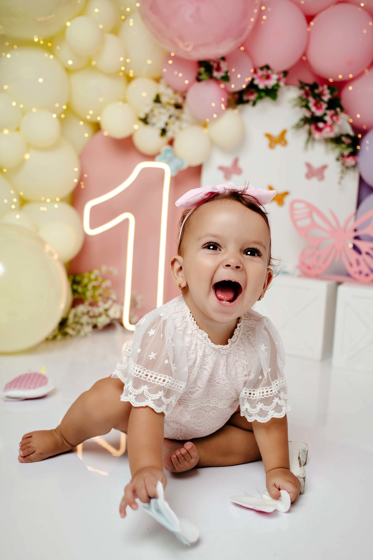 Ensaio Smash the cake Belo Horizonte MG Jardim encantado estúdio aline araújo fotografia