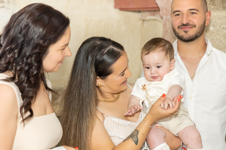 Fotografia, fotografia batizado, batizado, fotografo porto, fotografo braga, batizado menino, batizado de menina, fotografo Paredes, Fotografo Portugal, fotografia batizado porto, fotografia batizado braga, fotos de bebé, sessão bebé, fotografo bebé