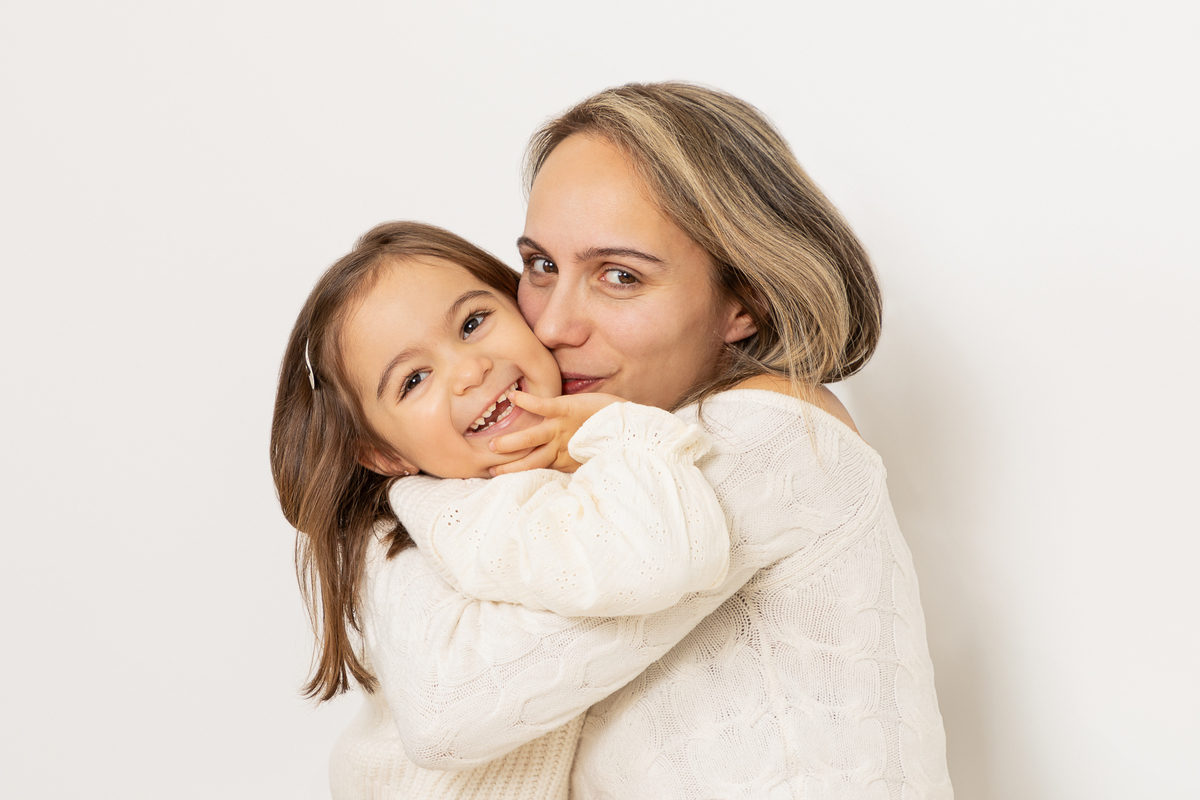 Sessão de Natal 2023, Natal 2023, sessão de natal porto2023, natal em família, mini sessões de natal 2023, fotos de natal 2023, fotos de família, estúdio fotográfico porto, fotos de crianças, fotos de bebés