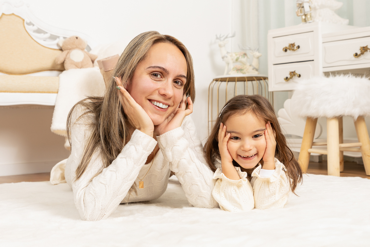 Sessão de Natal 2023, Natal 2023, sessão de natal porto2023, natal em família, mini sessões de natal 2023, fotos de natal 2023, fotos de família, estúdio fotográfico porto, fotos de crianças, fotos de bebés