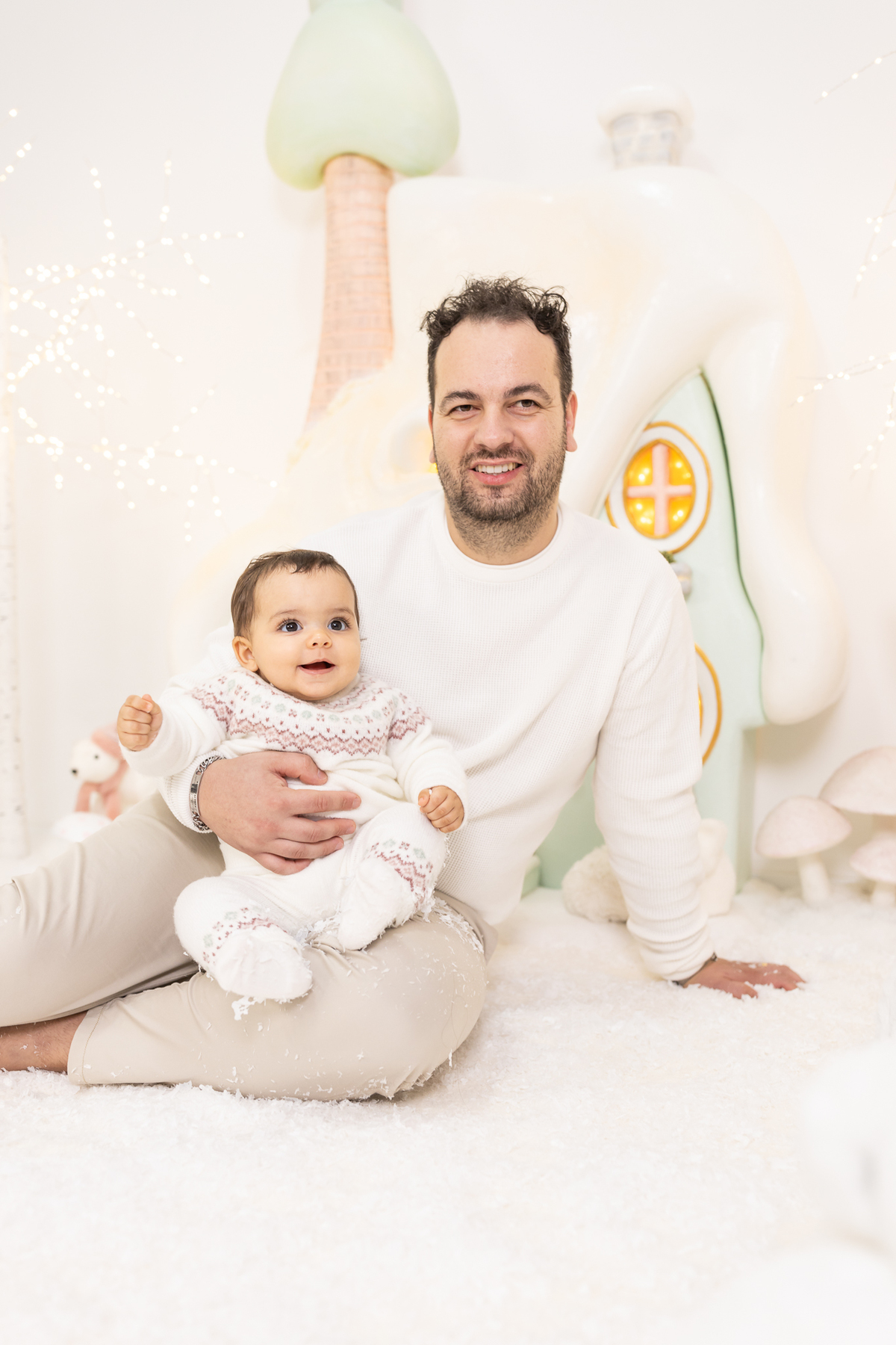 Sessão de Natal 2024, Natal 2024, sessão de natal porto2024, natal em família, mini sessões de natal 2024, fotos de natal 2024, fotos de família, estúdio fotográfico porto, fotos de crianças, fotos de bebés