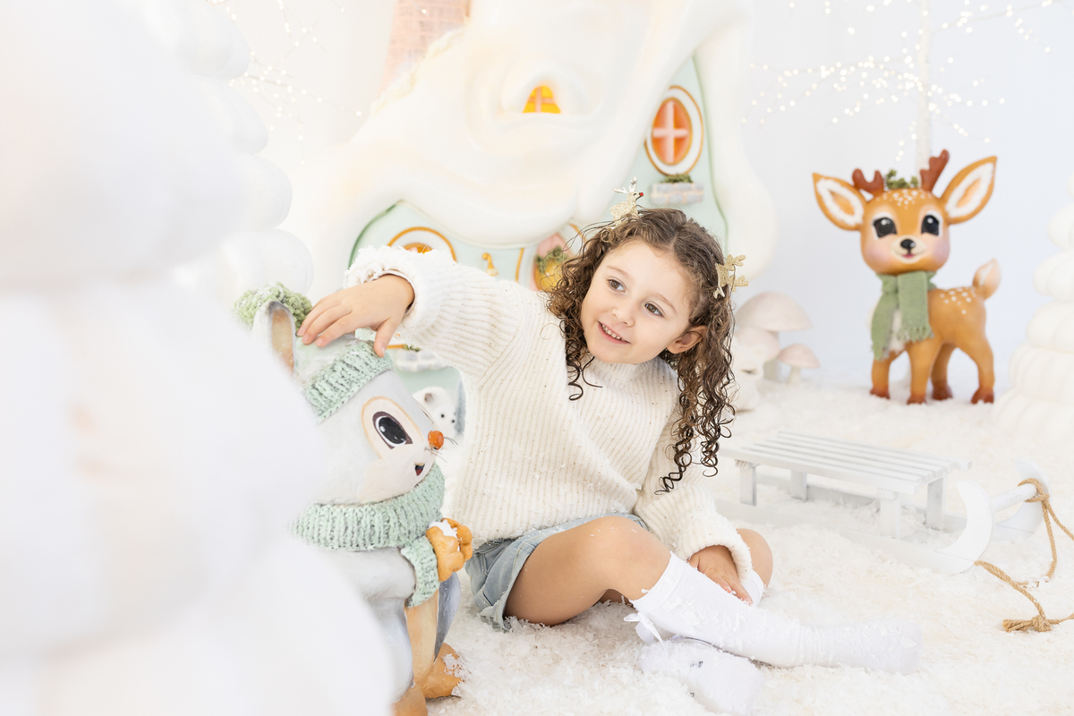 Sessão de Natal 2024, Natal 2024, sessão de natal porto2024, natal em família, mini sessões de natal 2024, fotos de natal 2024, fotos de família, estúdio fotográfico porto, fotos de crianças, fotos de bebés