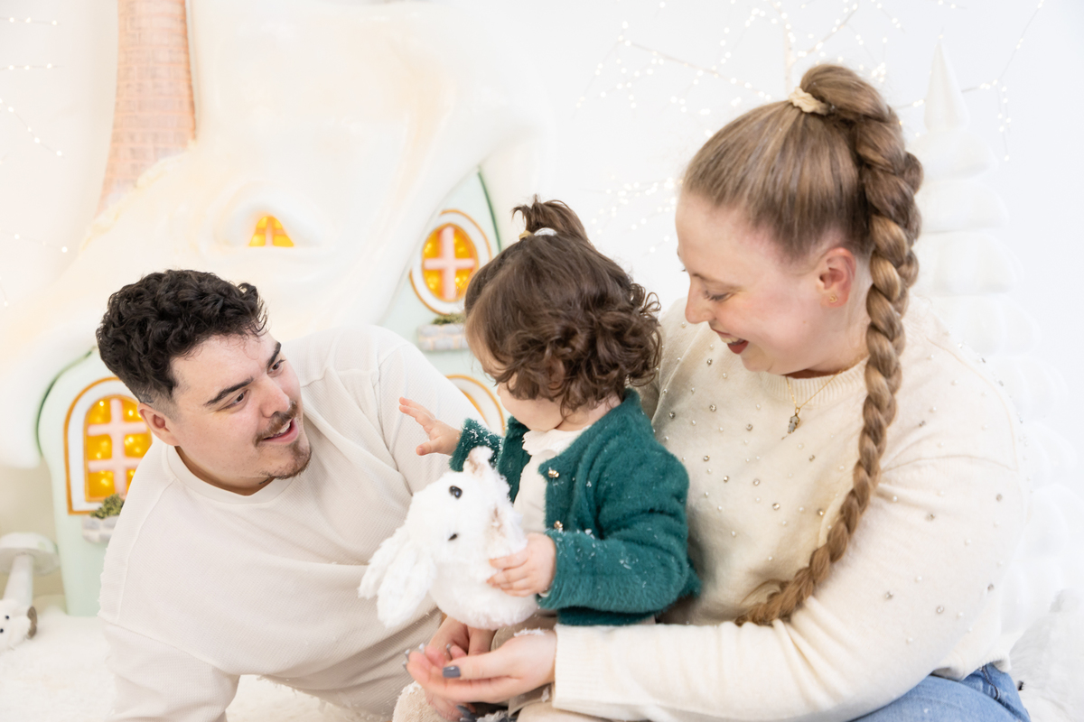 Sessão de Natal 2024, Natal 2024, sessão de natal porto2024, natal em família, mini sessões de natal 2024, fotos de natal 2024, fotos de família, estúdio fotográfico porto, fotos de crianças, fotos de bebés