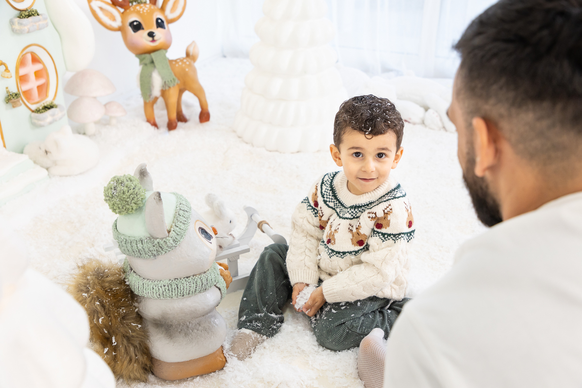 Sessão de Natal 2024, Natal 2024, sessão de natal porto2024, natal em família, mini sessões de natal 2024, fotos de natal 2024, fotos de família, estúdio fotográfico porto, fotos de crianças, fotos de bebés