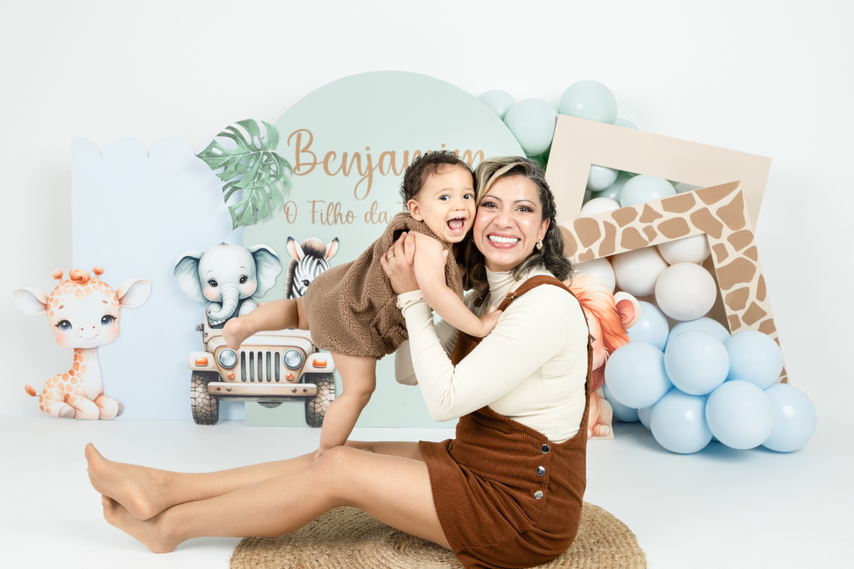 sessão smash the cake,
smash the cake primeiro aniversário,
fotógrafo smash the cake,
smash the cake Porto,
smash the cake Paredes,
fotógrafo infantil Porto,
fotógrafo bebés Porto,
fotógrafo primeiro aniversário,
sessão fotográfica primeiro aniversário