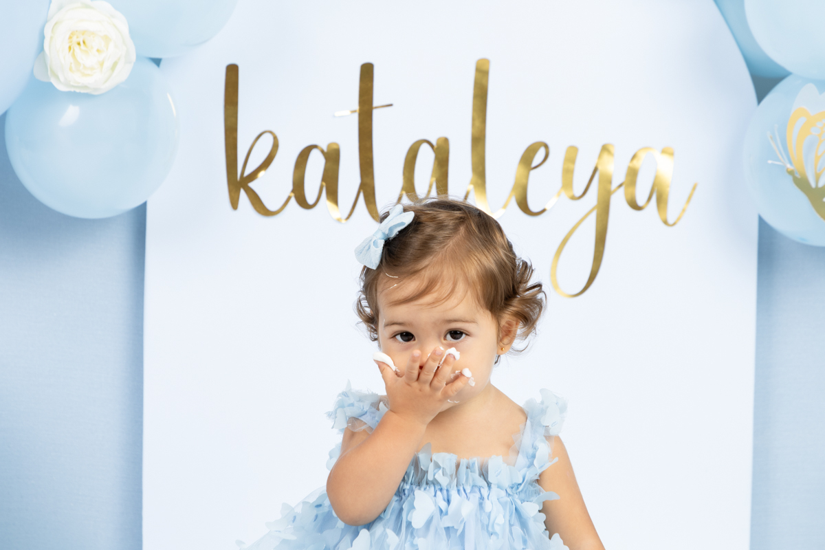 sessão smash the cake,
fotografia smash the cake,
fotógrafo smash the cake,
smash the cake primeiro aniversário,
sessão primeiro aniversário bebé, fotógrafo smash the cake Porto,
sessão smash the cake Porto,
fotógrafo infantil Porto,
fotógrafo bebés Porto