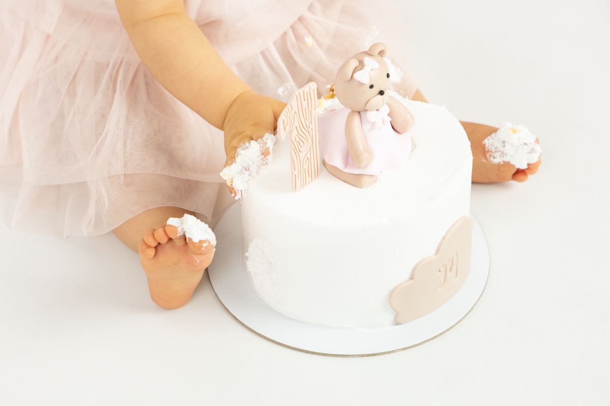 essão smash the cake,
fotógrafo smash the cake,
smash the cake bebé,
smash the cake primeiro aniversário,
sessão fotográfica 1 ano,
fotógrafo infantil Porto,
fotógrafo bebés Porto,
smash the cake Porto,
smash the cake Paredes,
sessão fotográfica primeiro