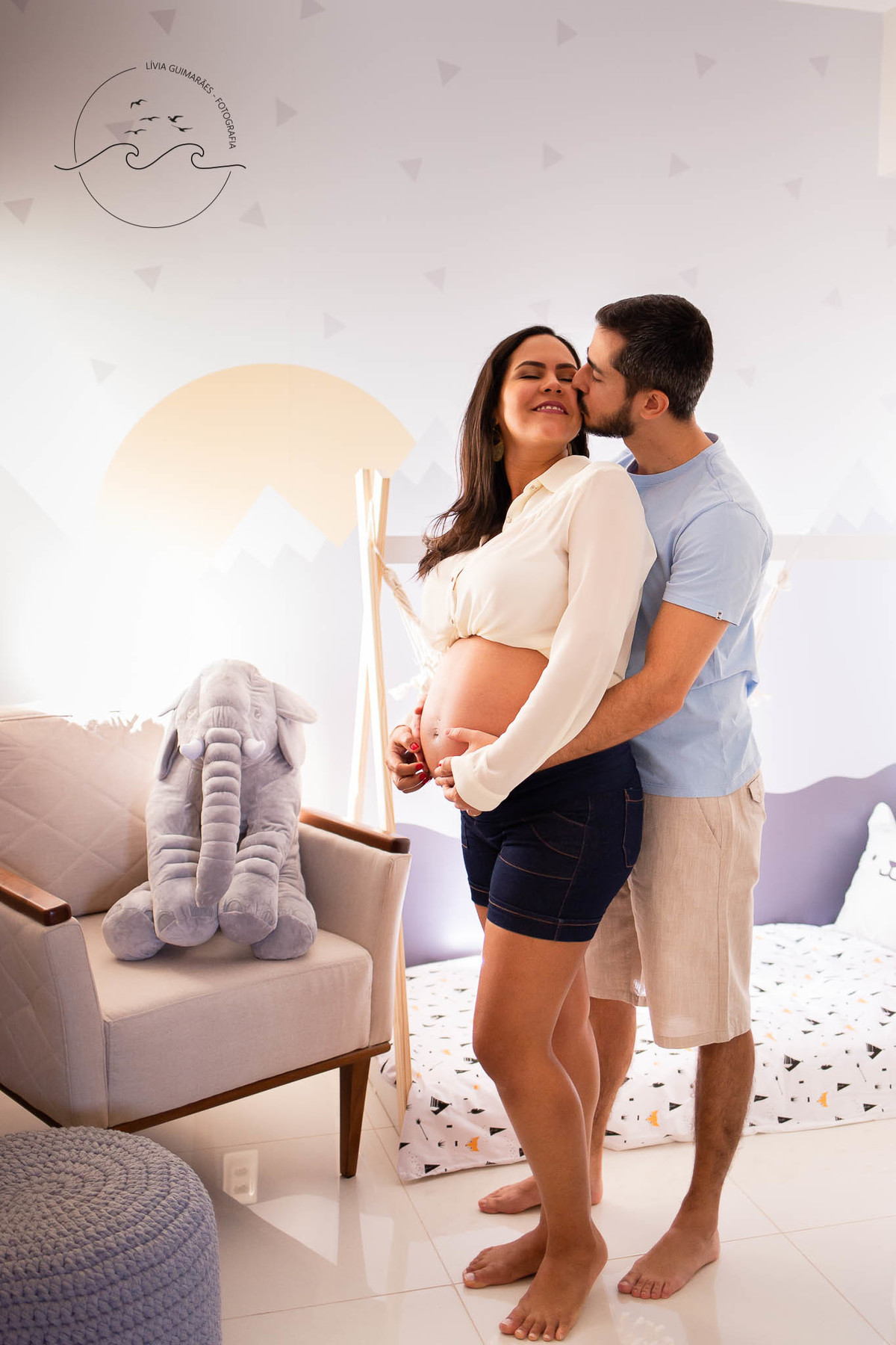 foto_de_gestante_em_casa_quarto_do_bebe_goiania_livia_guimaraes