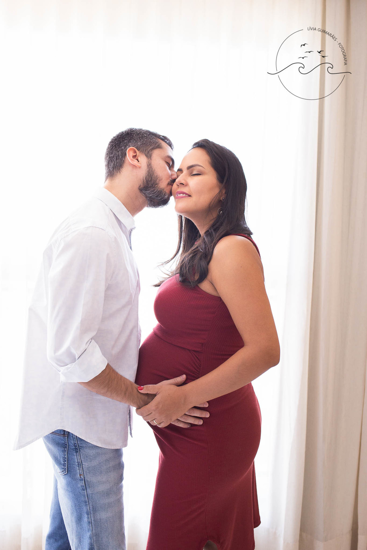 foto_de_gestante_em_casa_sala_goiania_livia_guimaraes